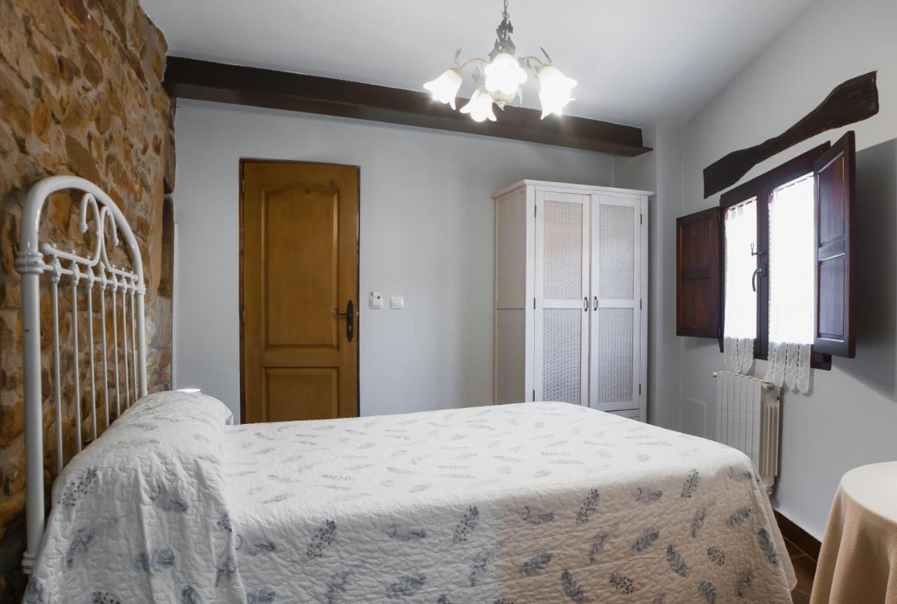 La Posada De Ojebar Rustica Rasines Bagian luar foto